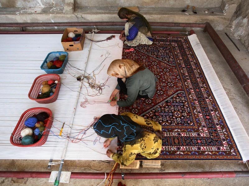 CARPET WEAVERS TRIP
