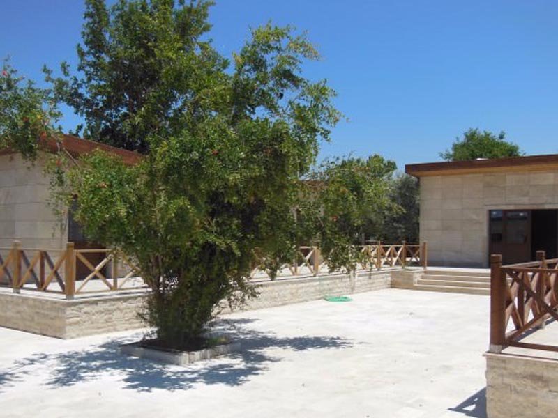 XANTHOS