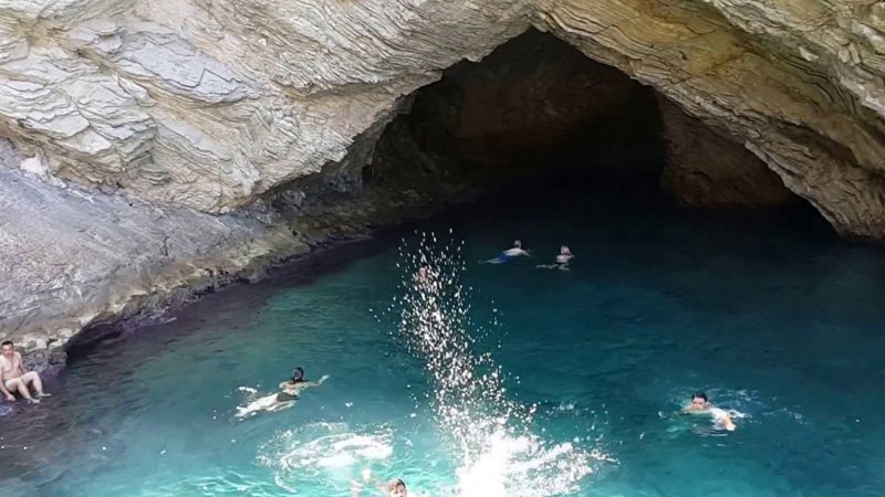 BOAT TRIP - KEKOVA